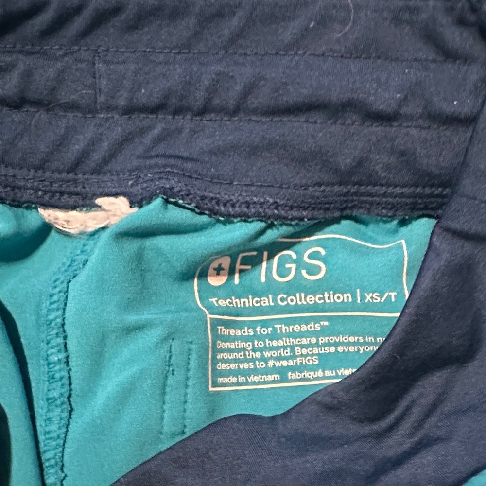 Figs  2 Teal scrub bottoms with Navy Waistband - Picture 2 of 6